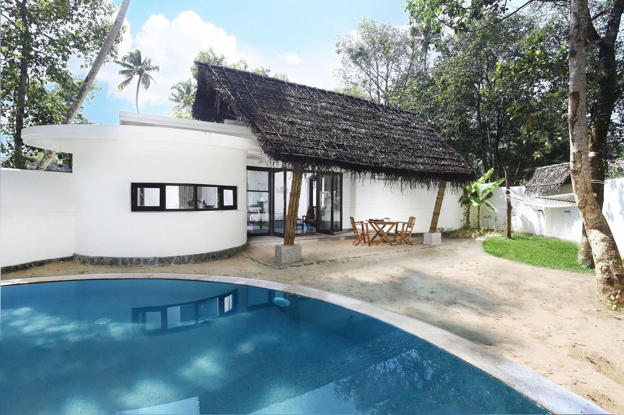 Xandari Pearl Resort 4*