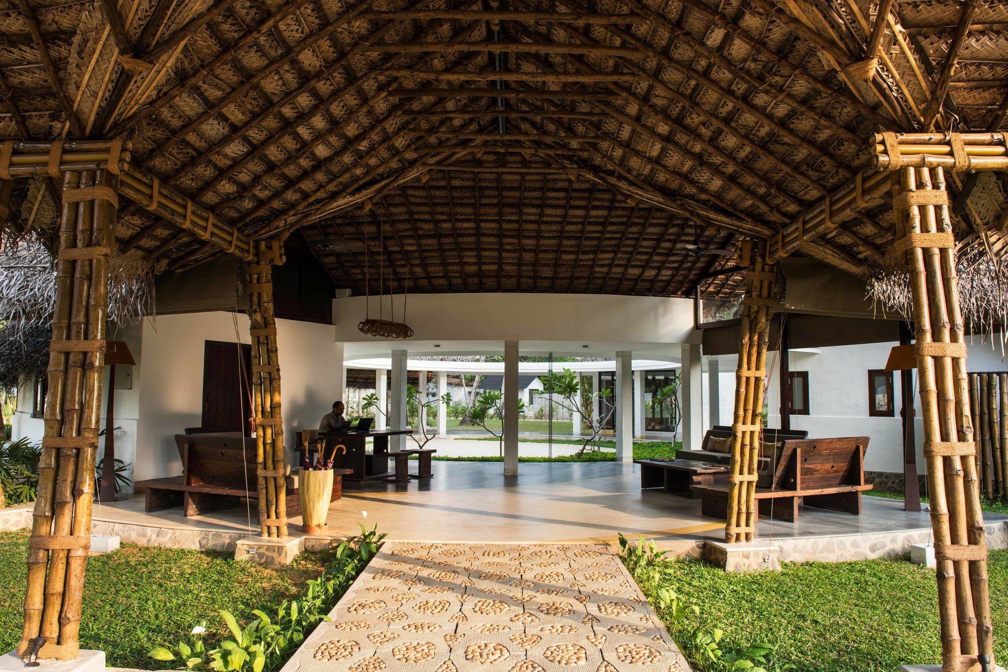 Xandari Pearl Resort 4*